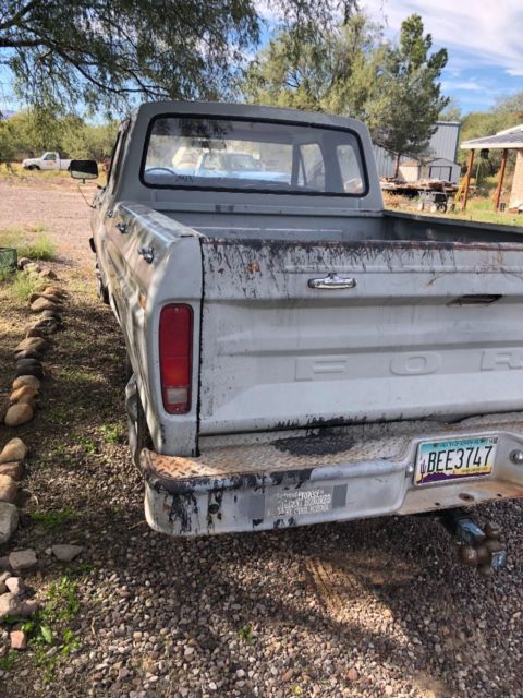 1977 Gray Ford F-150 Extended Cab Pickup