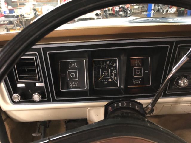 1977 Copper / White Two Tone Ford F-350 Standard Cab Pickup