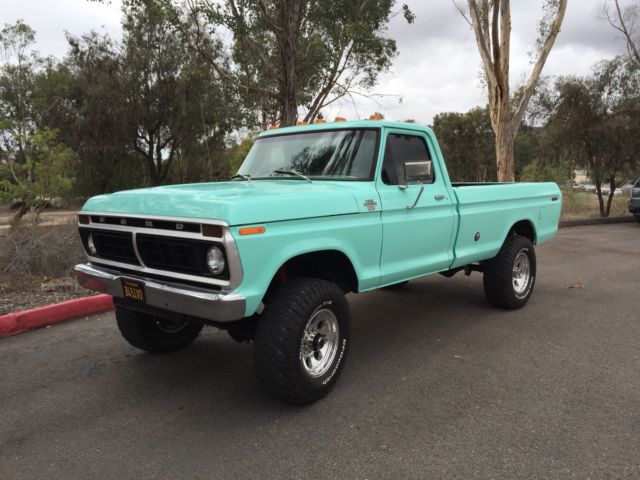 1977 sea foam Ford F-250