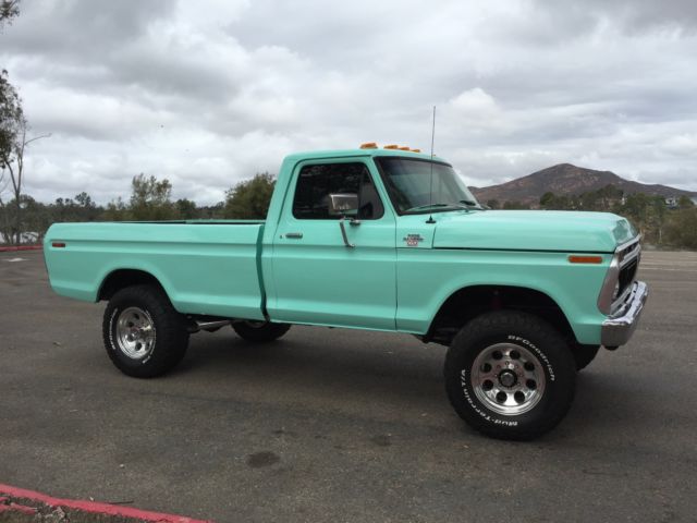 1977 sea foam Ford F-250