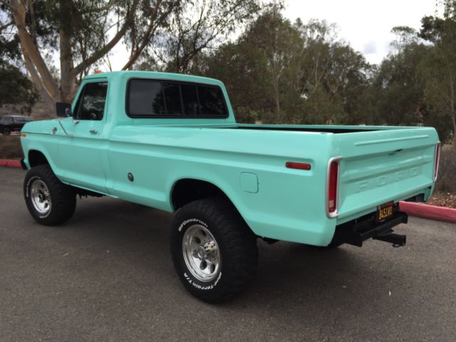 1977 sea foam Ford F-250