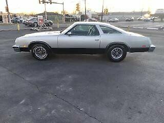 1977 Silver Oldsmobile Cutlass Coupe