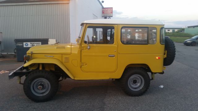 1977 Yellow Toyota Land Cruiser hard top