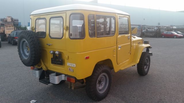 1977 Yellow Toyota Land Cruiser hard top