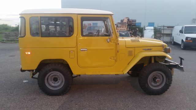 1977 Yellow Toyota Land Cruiser hard top