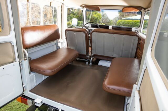 1977 White Toyota Land Cruiser Convertible
