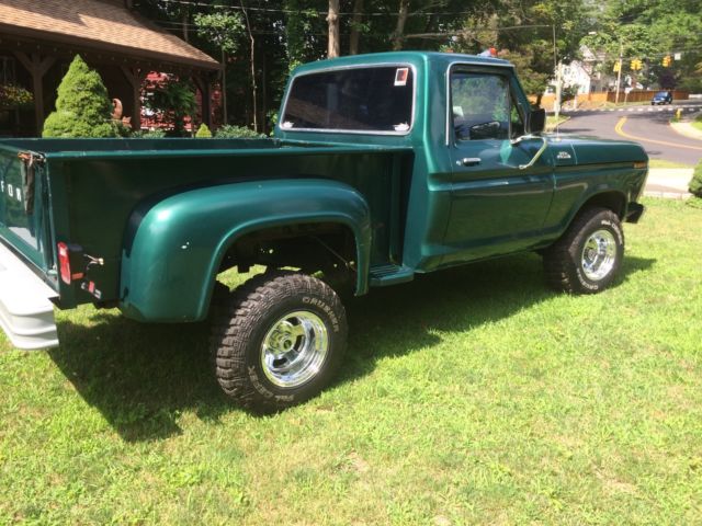 1977 GREEN Ford F-150 STEP SIDE