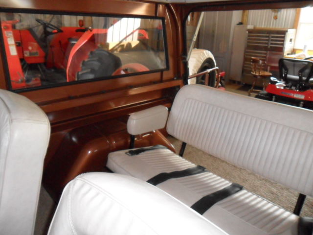 1977 Brown Ford Bronco