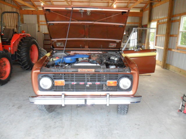 1977 Brown Ford Bronco