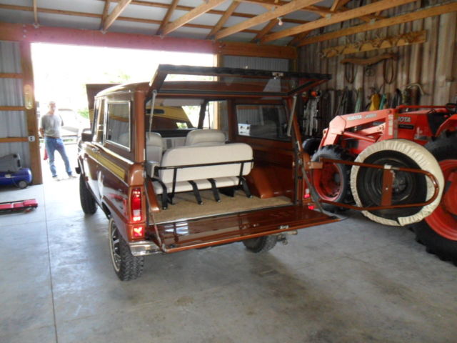 1977 Brown Ford Bronco