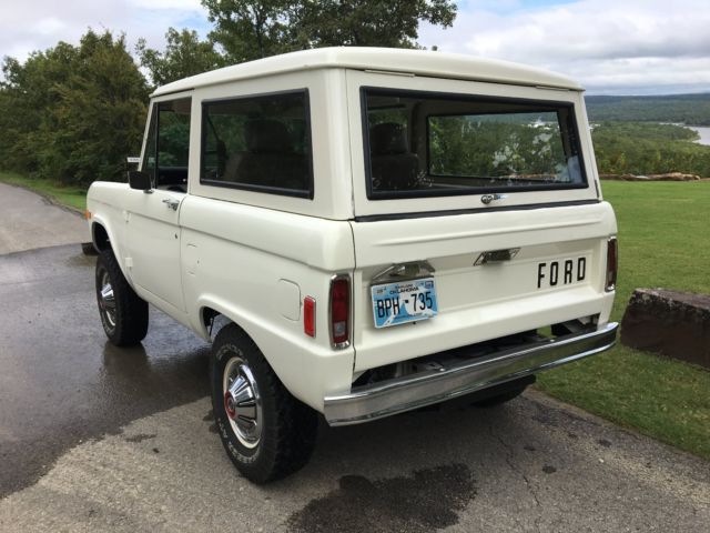 1977 White Ford Bronco Convertible