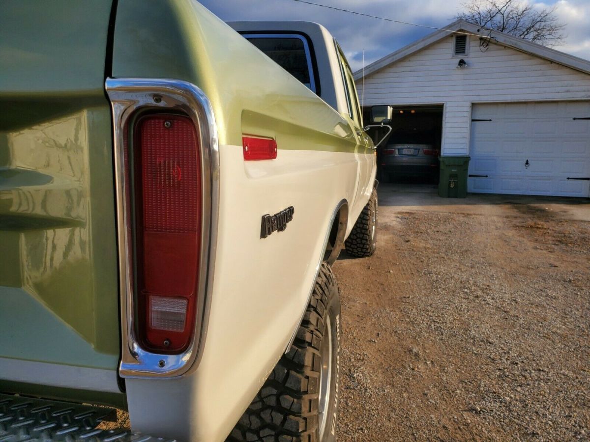 1977 Ford F-250 Crew Cab Pickup