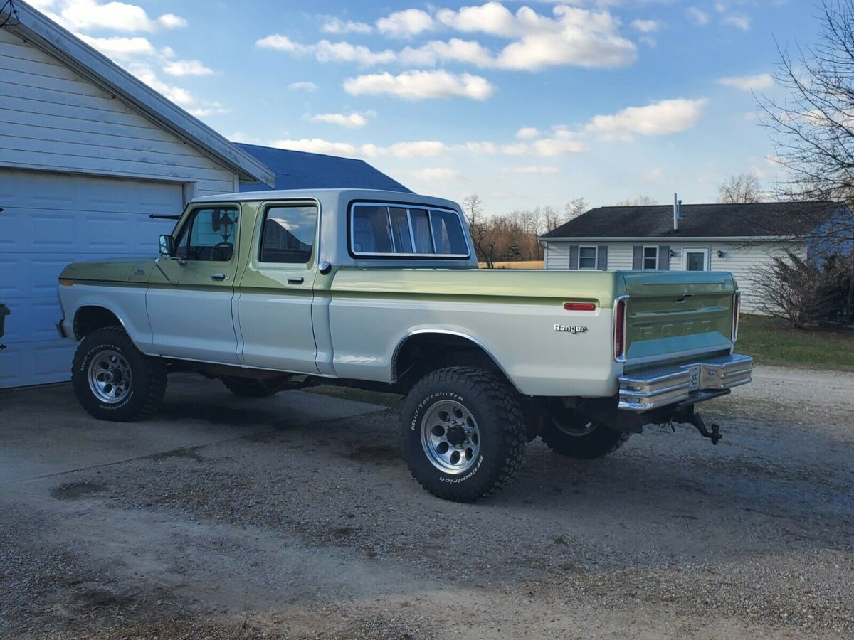 1977 Ford F-250 Crew Cab Pickup