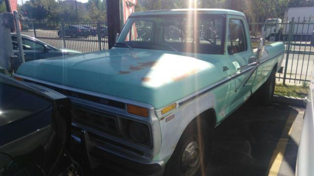 1977 Green Ford E350