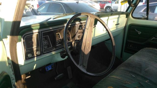 1977 Green Ford E350