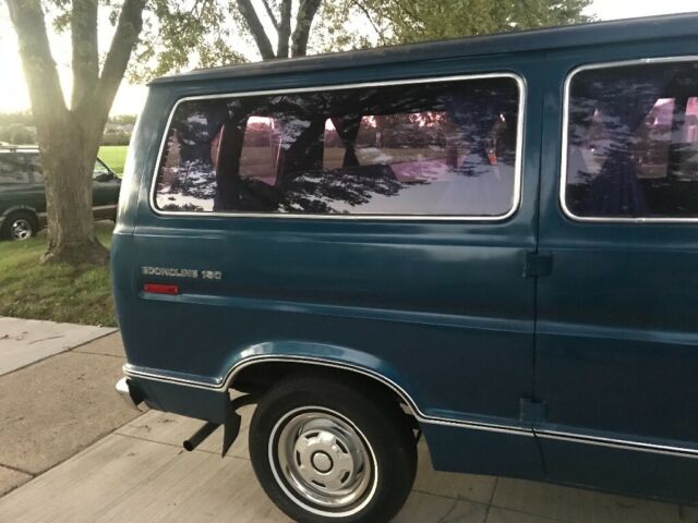 1977 Ford E-Series Van