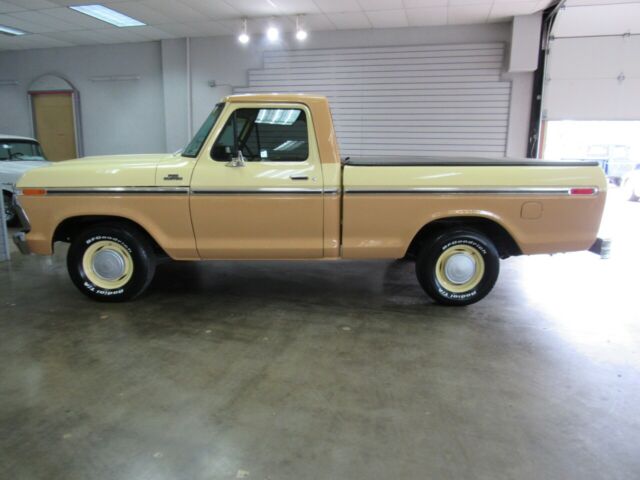 1977 Brown Ford F-100 --
