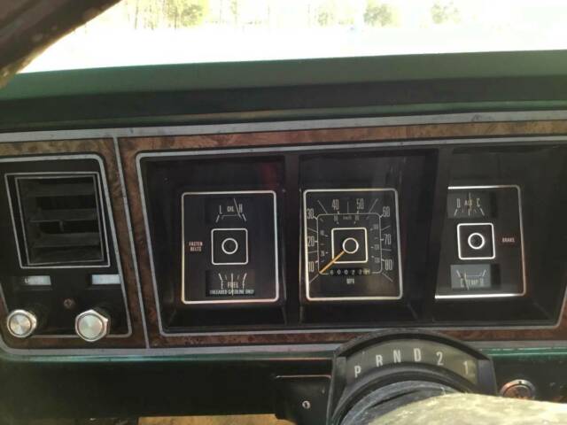 1977 Green Ford F-100 Crew Cab Pickup