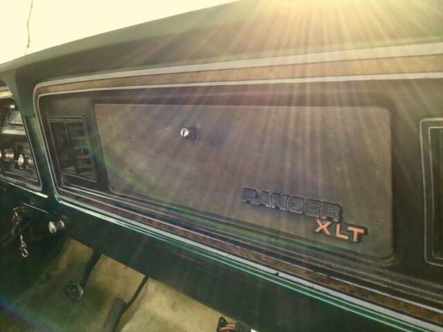 1977 Green Ford F-100 Crew Cab Pickup