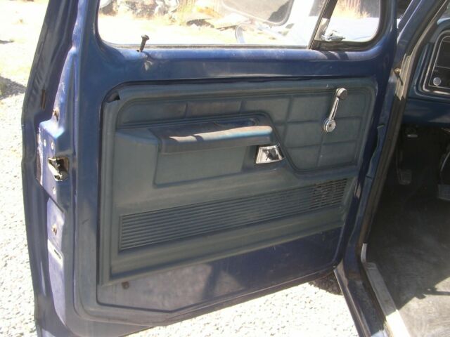 1977 Blue Ford F-100