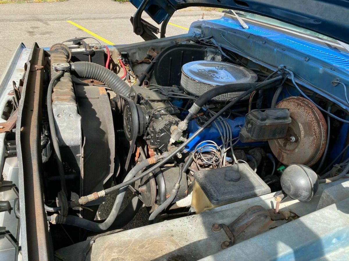 1977 Blue Ford F-100 Pickup Truck