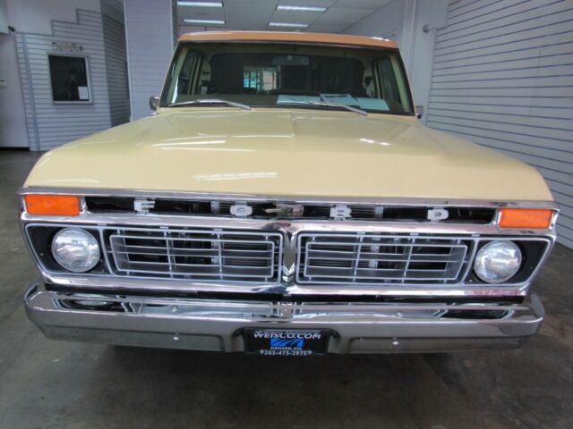 1977 Brown Ford F-100 --