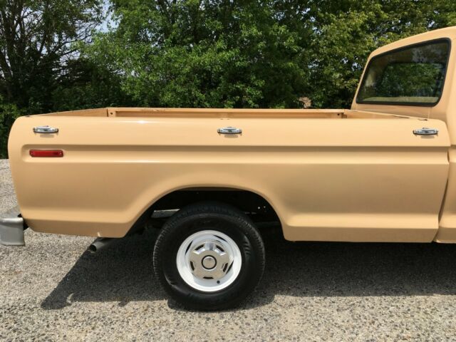 1977 Tan Ford F-150 Standard Cab Pickup