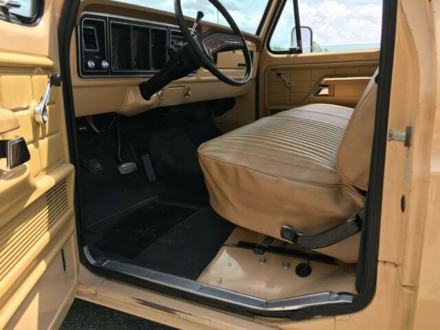 1977 Tan Ford F-150 Standard Cab Pickup
