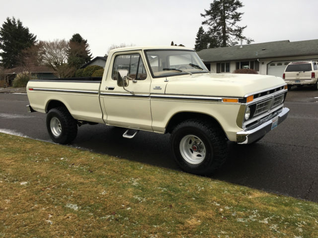 1977 White Ford F-150 Standard Cab Pickup