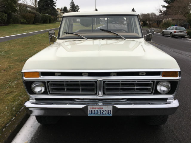 1977 White Ford F-150 Standard Cab Pickup