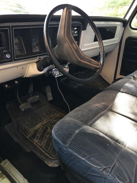 1977 Black Ford F-150 Standard Cab Pickup