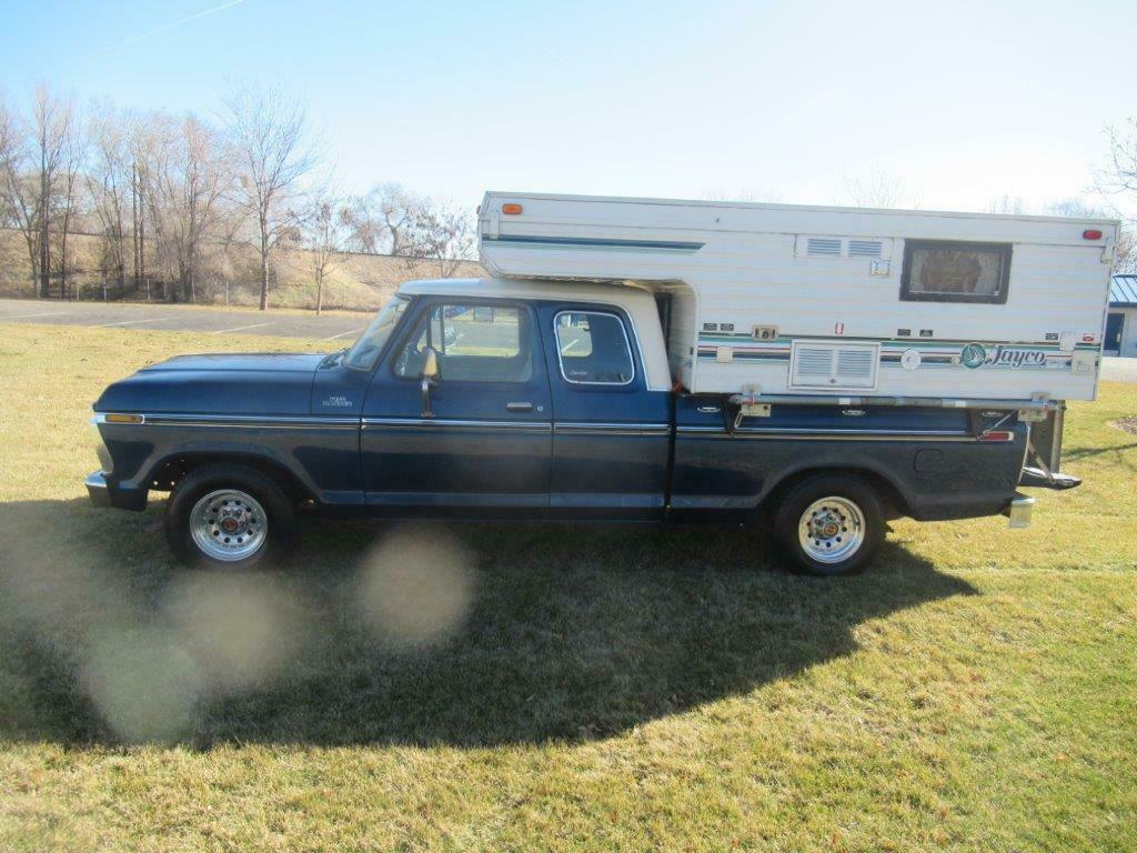 1977 Blue Ford F-150 Extended Cab Pickup