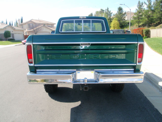 1977 Green Ford F-150 Standard Cab Pickup