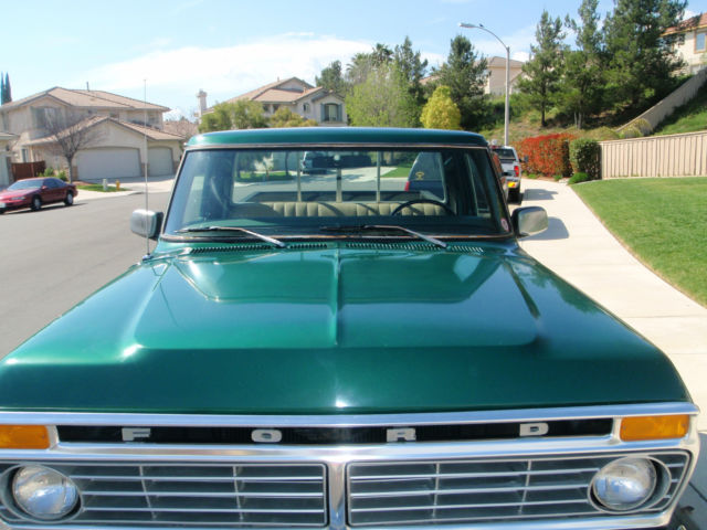 1977 Green Ford F-150 Standard Cab Pickup