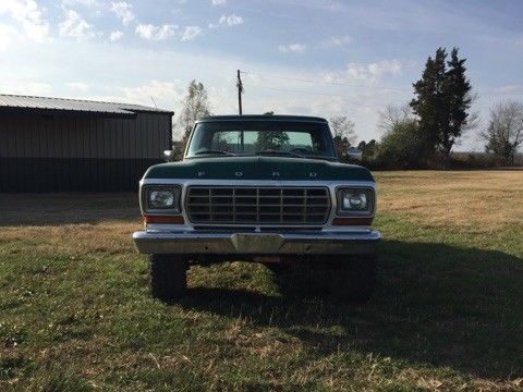 1977 green Ford F-150