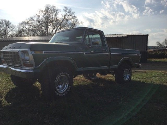 1977 green Ford F-150