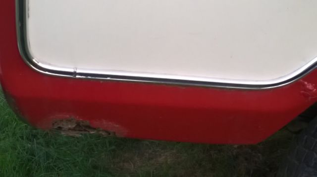 1977 two tone red &'white Ford F-150 pick up