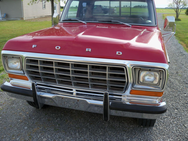 1977 Red Ford F-250 Extended Cab Pickup