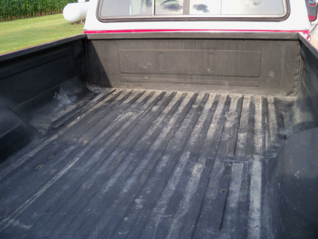 1977 Red Ford F-250 Extended Cab Pickup