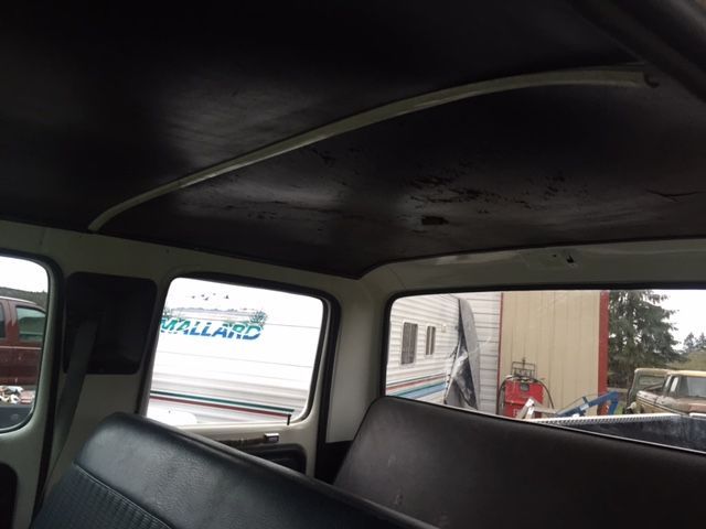 1977 White Ford F-250 Extended Crew Cab Pickup