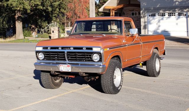 1977 Orange Ford F-250