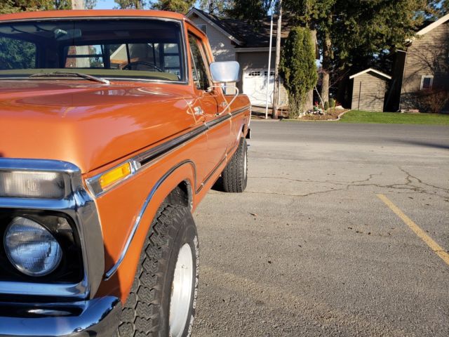 1977 Orange Ford F-250