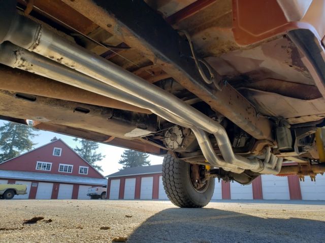 1977 Orange Ford F-250