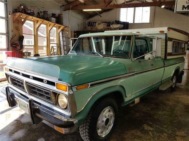 1977 Green Ford F-250 Pickup Truck