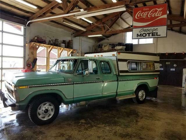 1977 Green Ford F-250 Pickup Truck