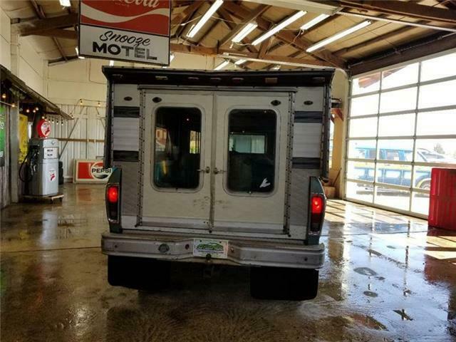 1977 Green Ford F-250 Pickup Truck