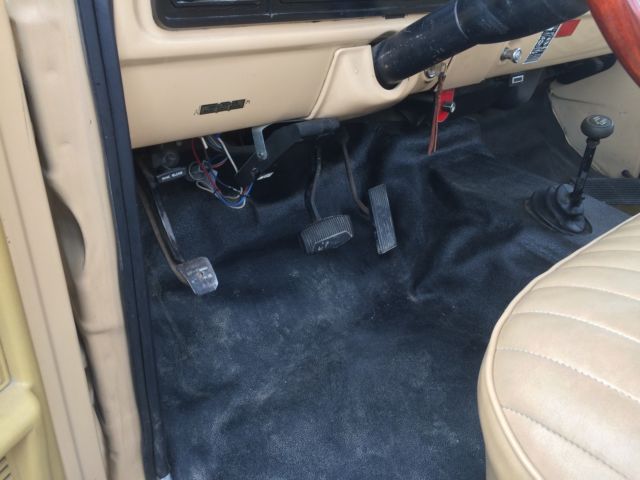 1977 tan Ford F-250 Standard cab