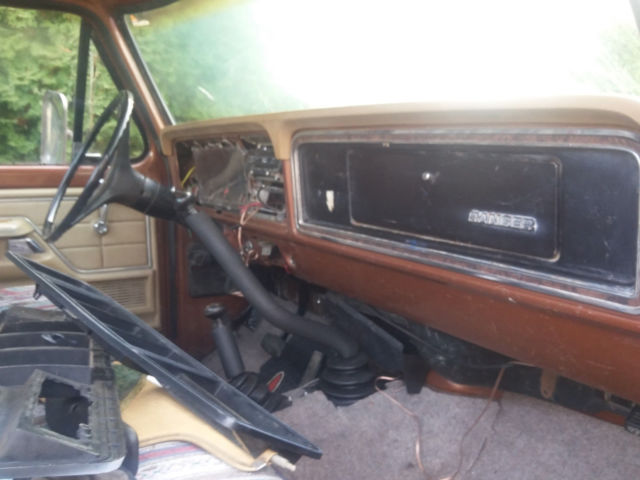 1977 Black Ford F-250 Standard Cab Pickup