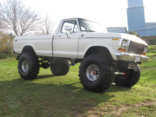 1977 Ford F-250 Standard Cab Pickup