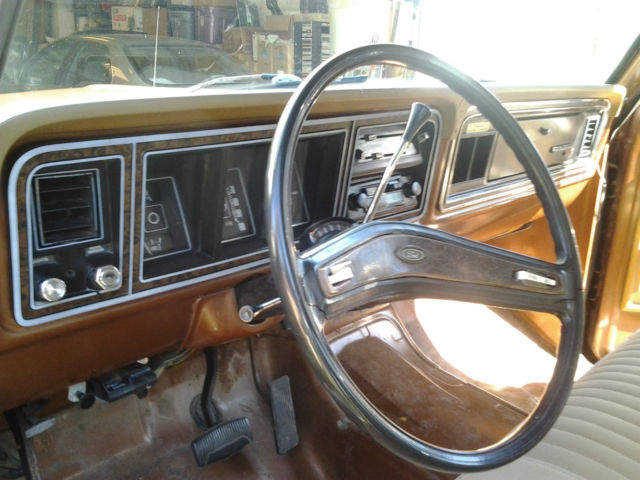 1977 BRONZE Ford F-350 Extended Cab Pickup